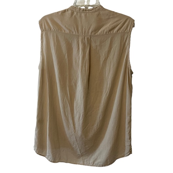 Pomandere Women’s Beige Popover button front top sleeveless capsule essential 10 - Picture 2 of 12